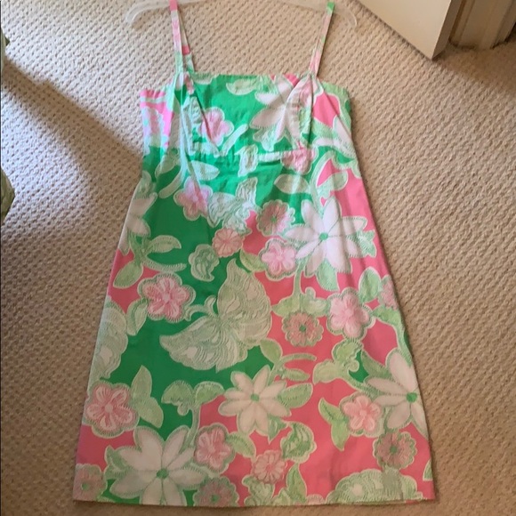 Lilly Pulitzer Dresses & Skirts - Gorgeous and fun lily pulitzer dress Lilly Pulitzer Dresses & Skirts - Gorgeous and fun lily pulitzer dress